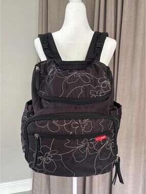 Skip Hop Floral Diaper Backpack Lightweight Mom Bag